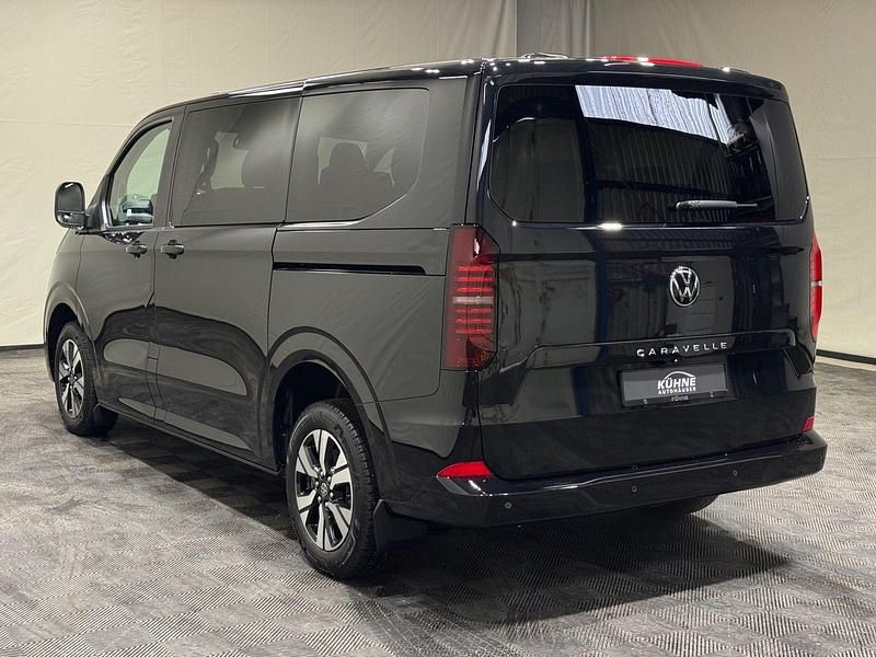 Gebraucht VW T7 Life 150 PS (110 kW) 2025 Schwarz Van