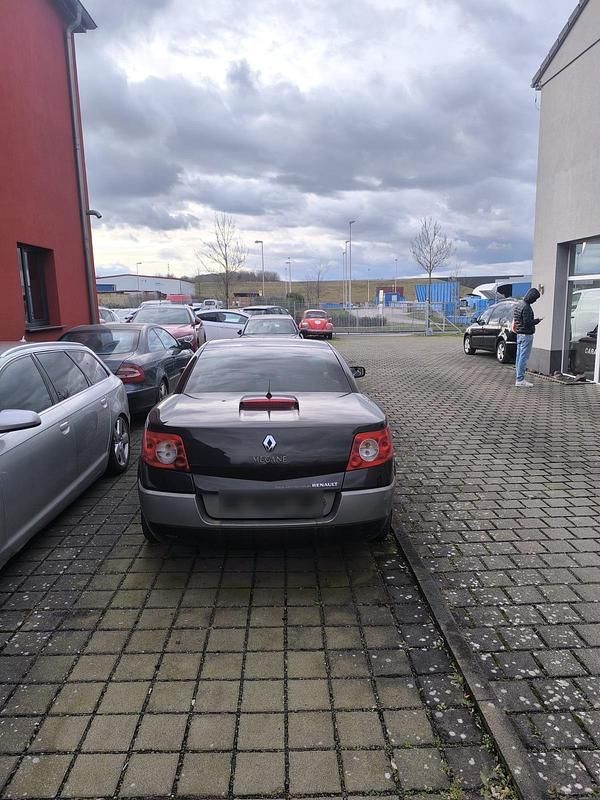 Gebraucht Renault Mégane Cabriolet 90 PS (66 kW) 2006 Schwarz Cabrio