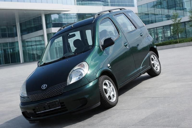 Gebraucht Toyota Yaris Verso 86 PS (63 kW) 2003 Grün Van / Kleinbus