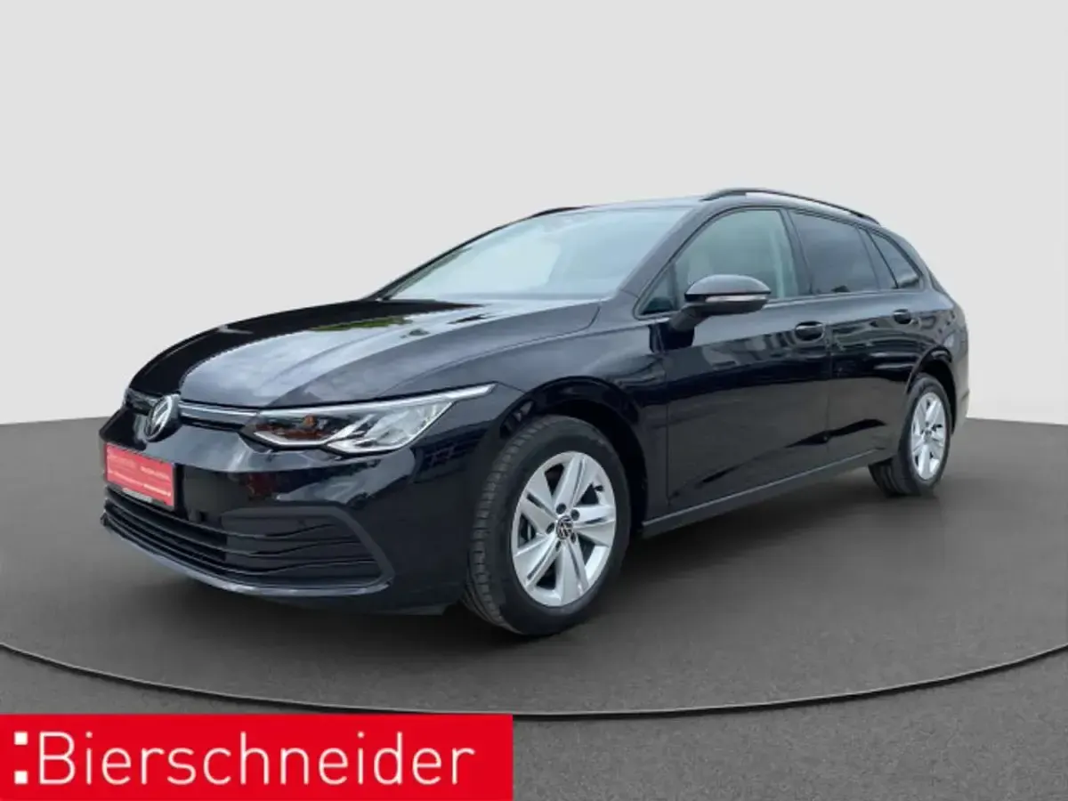 Gebraucht VW Golf VIII Life 116 PS (85 kW) 2023 Schwarz Kombi