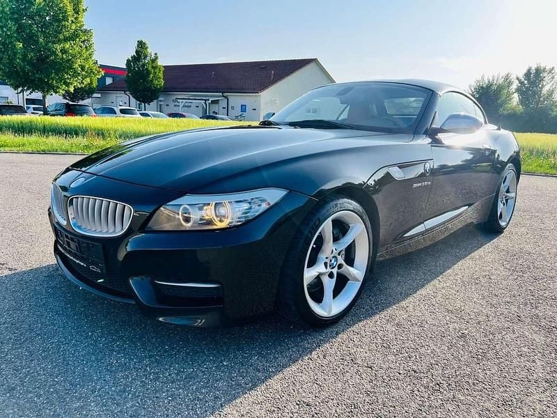 Black sapphire metallic Gebraucht 2011 BMW Z4 M Sport Cabrio | 18.550 € (Fairer Preis) - Bild 1/4