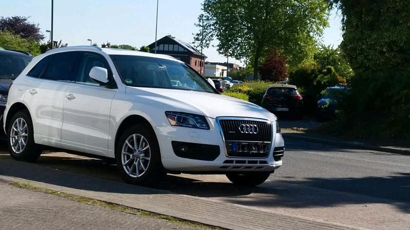 Weiß Gebraucht 2010 Audi Q5 SUV | 15.500 € (Etwas zu teuer) - Bild 1/4