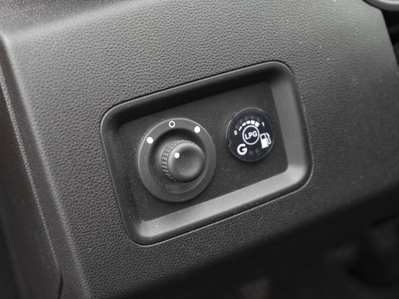 Gebraucht Dacia Duster Comfort 101 PS (74 kW) 2020 Orange SUV