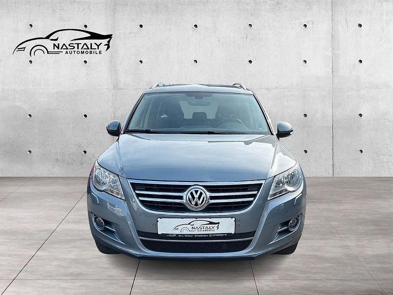 Gebraucht VW Tiguan Team 150 PS (110 kW) 2010 Grau SUV