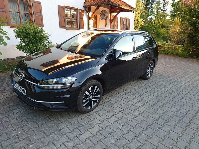 Schwarz Gebraucht 2019 VW Golf VII IQ Drive Kombi | 16.000 € (Guter Preis) - Bild 1/4