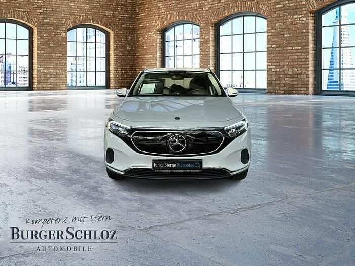 Gebraucht Mercedes EQA300 167 kW (228 PS) 2022 Digitalweiß SUV