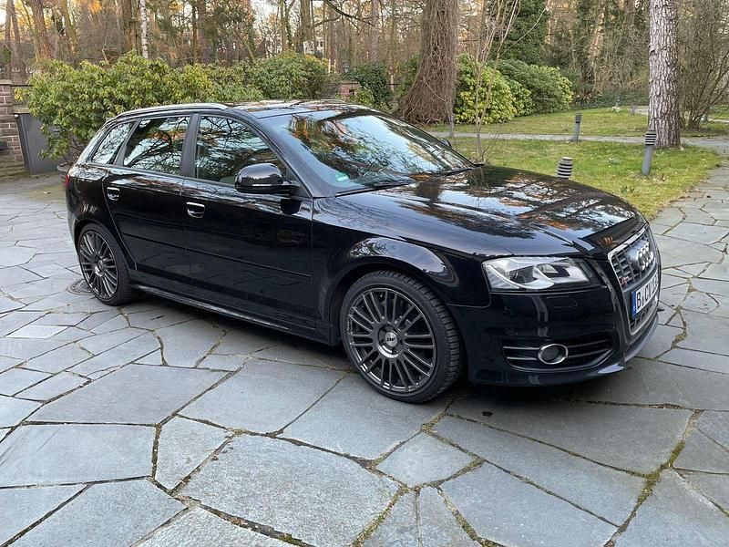 Schwarz Gebraucht 2009 Audi S3 Sport Limousine | 14.990 € (Teuer) - Bild 1/4
