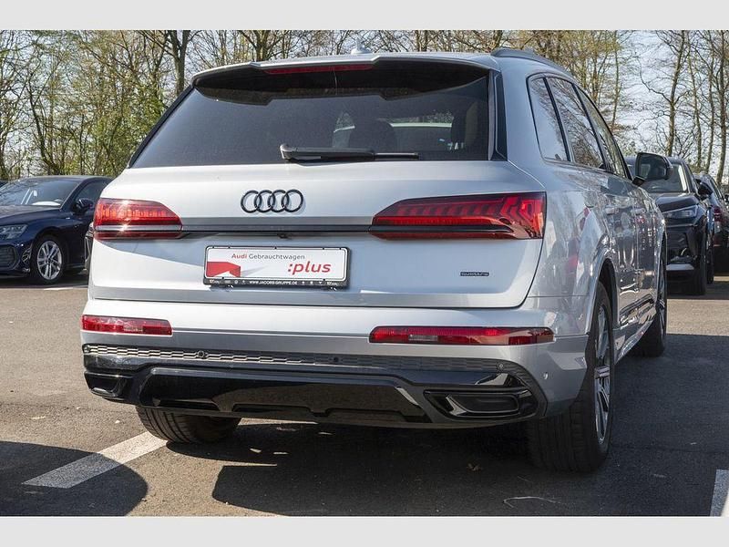 Gebraucht Audi Q7 S-Line 340 PS (250 kW) 2023 Silber SUV