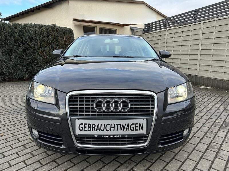 Używany Audi A3 Comfort 150 KM (110 kW) 2006 Szary Hatchback