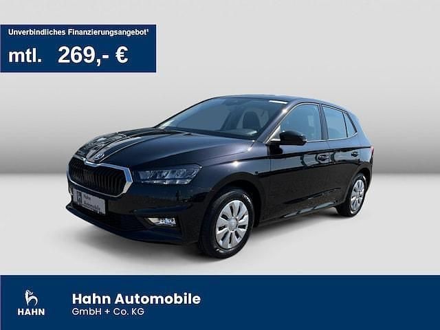 Schwarzmagic perleffekt met. Gebraucht 2024 Skoda Fabia Selection Limousine | 21.430 € (Fairer Preis) - Bild 1/3
