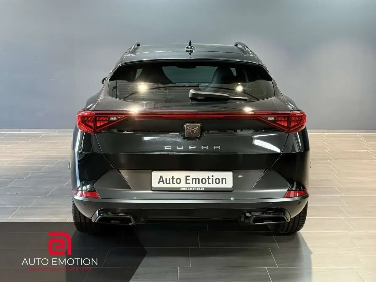 Gebraucht Cupra Formentor 150 PS (110 kW) 2024 Schwarz SUV