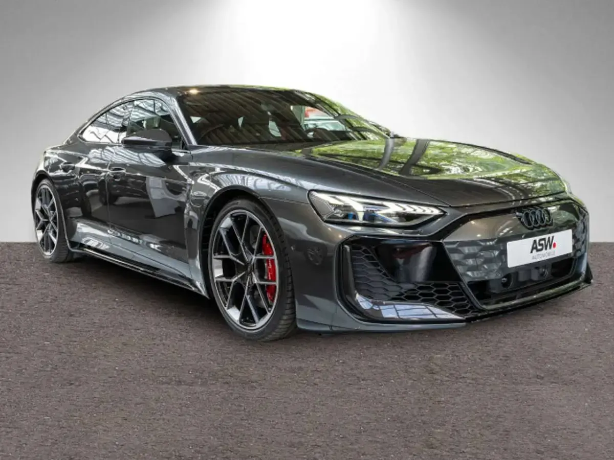 Neu Audi RS e-tron GT Performance 680 kW (925 PS) 2026 Daytonagrau perleffekt Limousine