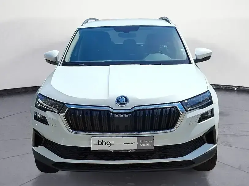 Gebraucht Skoda Karoq Tour 150 PS (110 kW) 2023 Weiß SUV