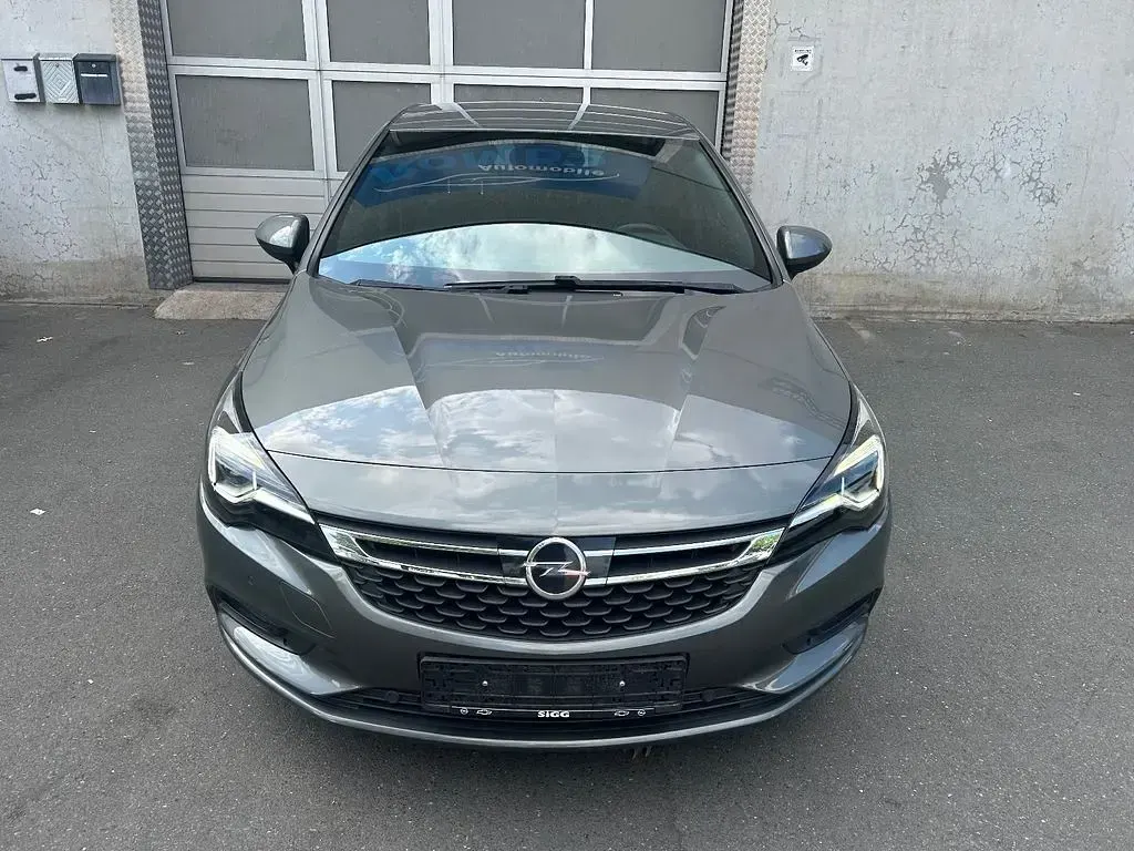 Gebraucht Opel Astra Innovation 150 PS (110 kW) 2017 Grau Limousine