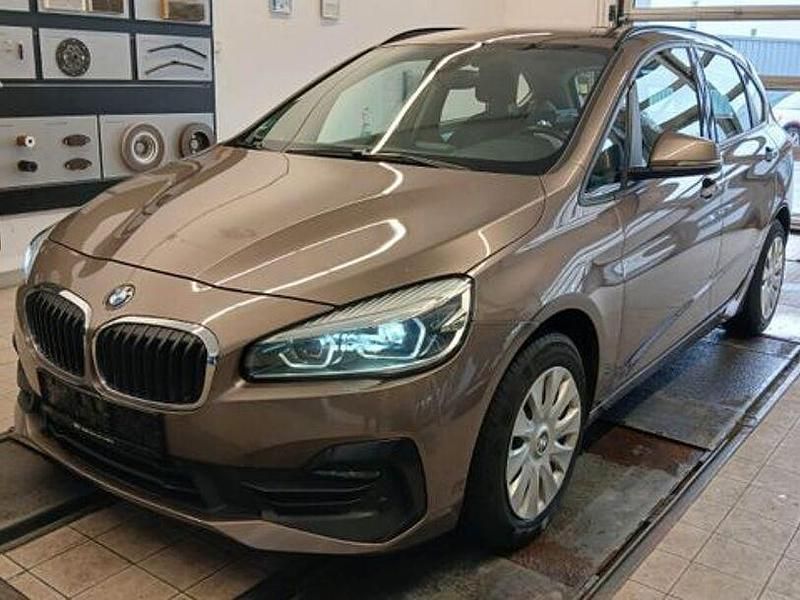 Gebraucht BMW 216 Active Tourer Advantage 116 PS (85 kW) 2018 Beige Van / Kleinbus