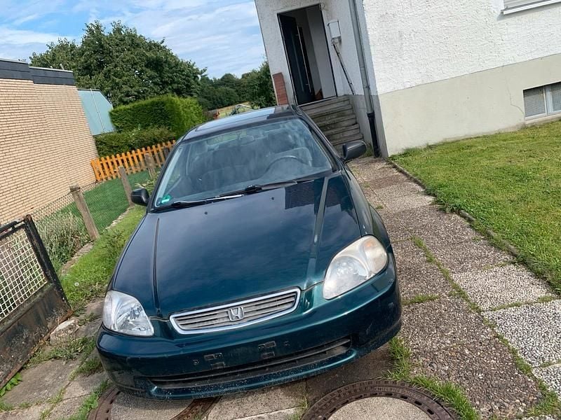 Grün Gebraucht 1996 Honda Civic Coupé | 5.000 € - Bild 1/4