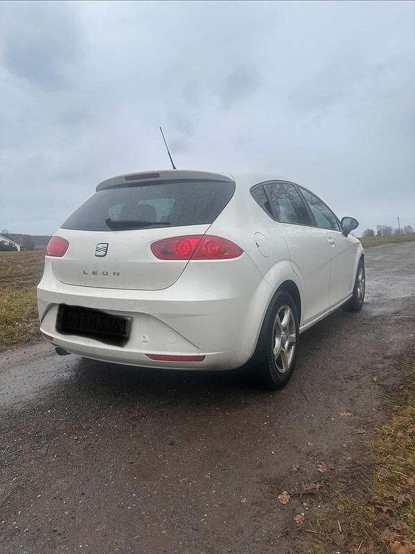 Gebraucht Seat Leon Copa 105 PS (77 kW) 2011 Weiß Kleinwagen