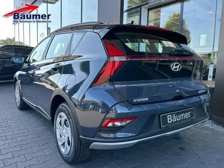 Neu Hyundai Bayon Select 101 PS (74 kW) 2025 Grau SUV