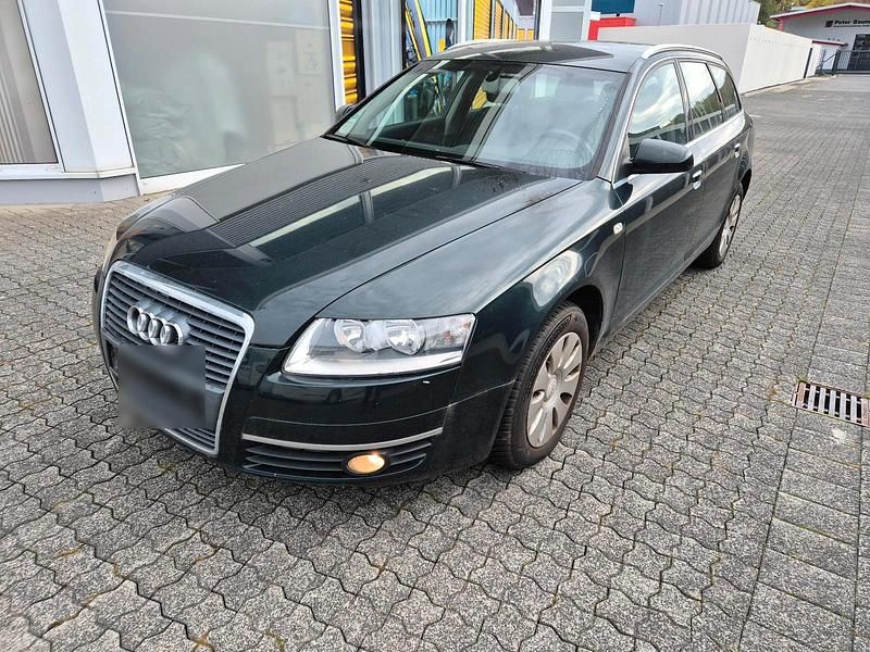 Grün Gebraucht 2005 Audi A6 Kombi | 1.700 € (Superpreis) - Bild 1/4
