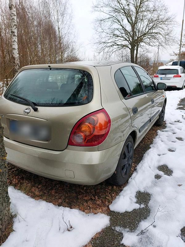 Gebraucht Nissan Almera 98 PS (72 kW) 2004 Beige Kleinwagen