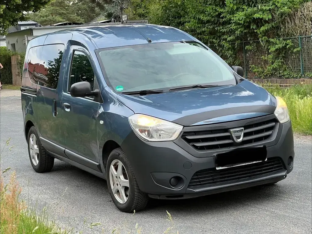 Gebraucht Dacia Dokker 83 PS (61 kW) 2013 Blau Van / Kleinbus