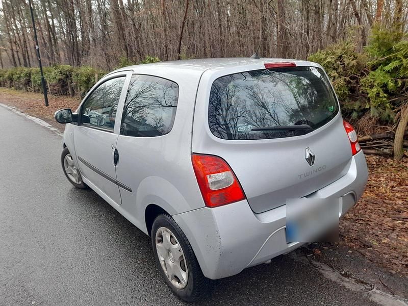 Gebraucht Renault Twingo 75 PS (55 kW) 2010 Silber Kleinwagen
