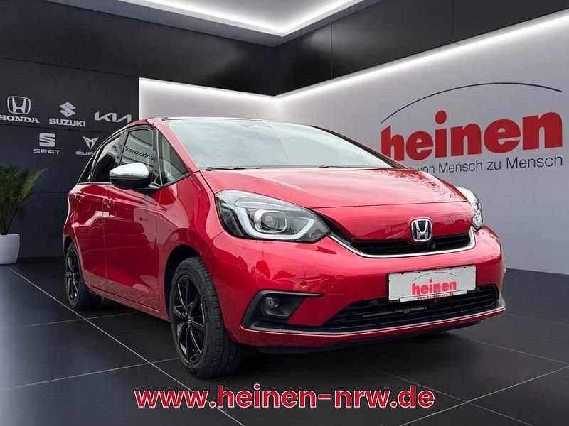 Gebraucht Honda Jazz 107 PS (78 kW) 2020 Premium crystal red Kleinwagen