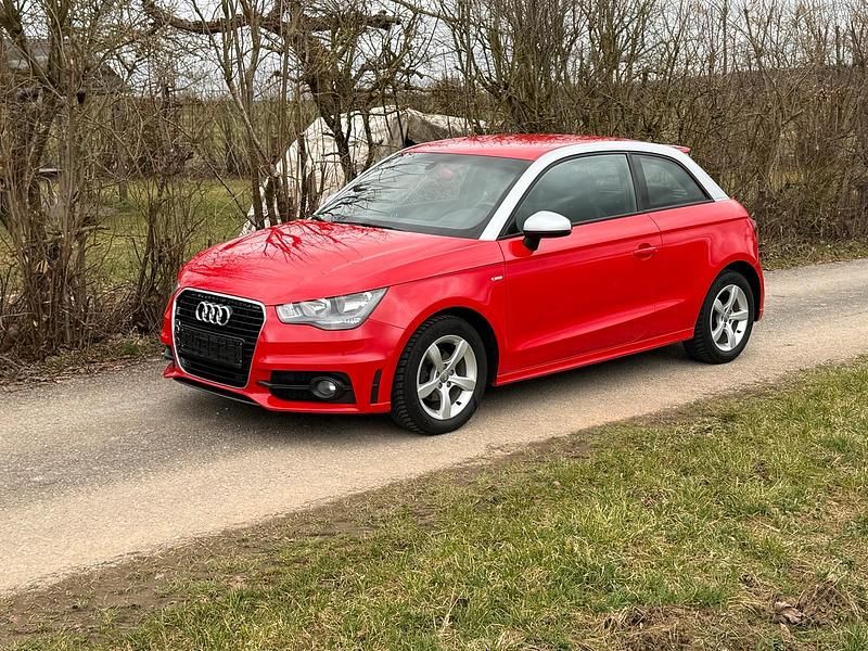 Gebraucht Audi A1 S-Line 85 PS (62 kW) 2013 Rot Kleinwagen