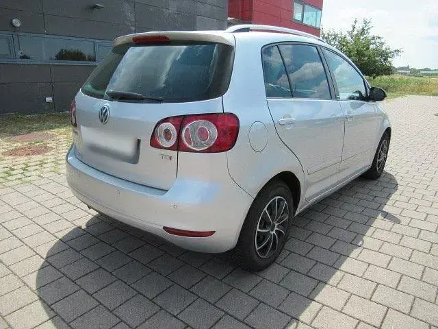 Gebraucht VW Golf Plus Cross Style 105 PS (77 kW) 2012 Silber Van / Kleinbus