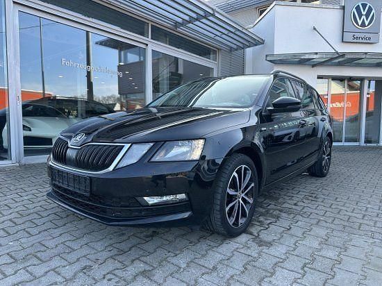 Gebraucht Skoda Octavia Soleil 150 PS (110 kW) 2020 Schwaz magic Kombi