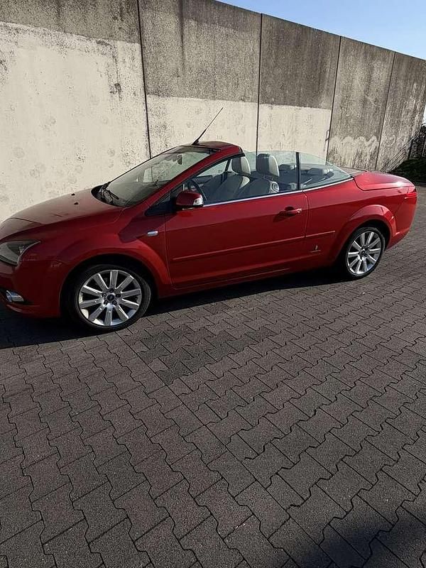 Gebraucht Ford Focus Cabriolet Titanium 145 PS (106 kW) 2008 Cabrio