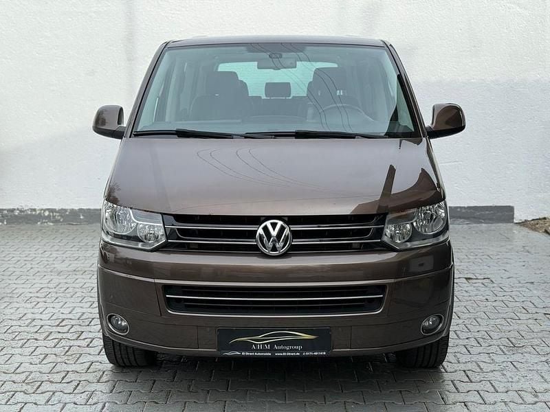Gebraucht VW Multivan Highline 140 PS (102 kW) 2013 Toffee/graciosabraun Van / Kleinbus