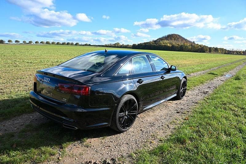 Schwarz Gebraucht 2016 Audi A6 Ambiente Limousine | 21.100 € (Etwas zu teuer) - Bild 1/4