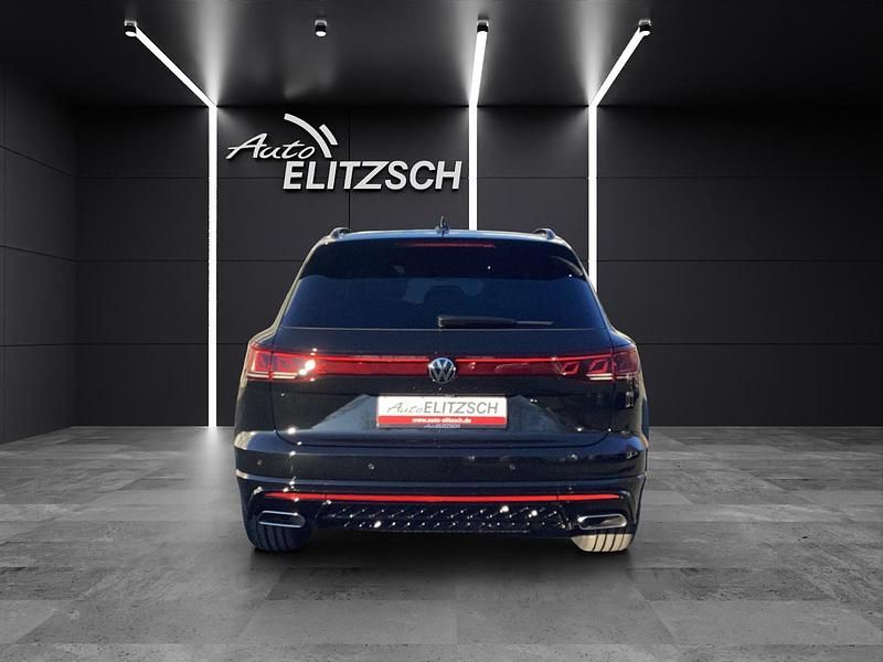 Neu VW Touareg Edition 286 PS (210 kW) 2026 Grenadillschwarz metallic SUV