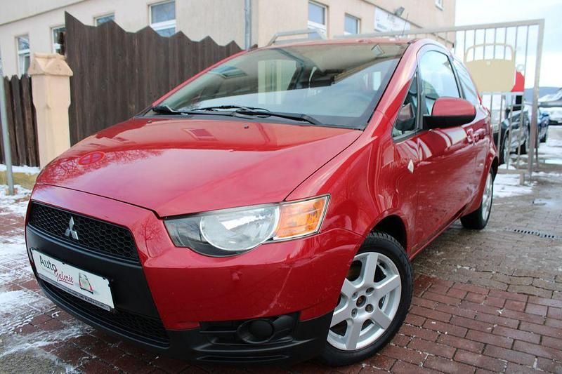 Gebraucht Mitsubishi Colt 95 PS (69 kW) 2010 Rot Kleinwagen