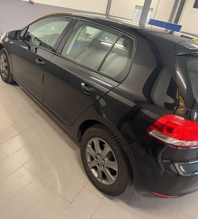 Gebraucht VW Golf VI Highline 122 PS (89 kW) 2009 Schwarz Kleinwagen