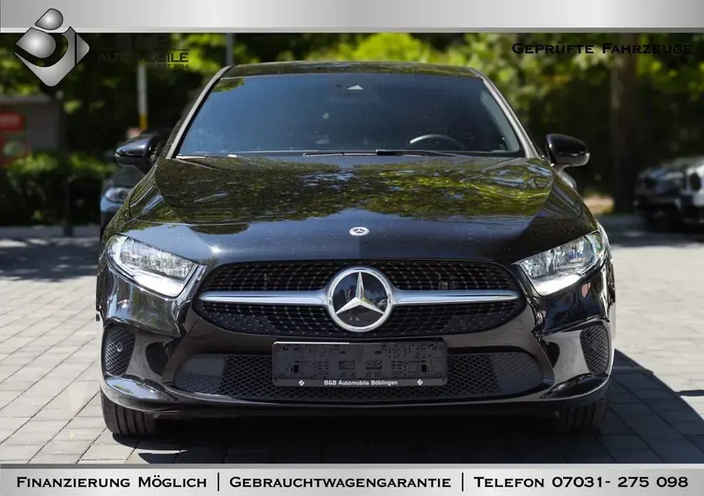 Gebraucht Mercedes A250 Progressive 160 PS (117 kW) 2022 Schwarz Limousine