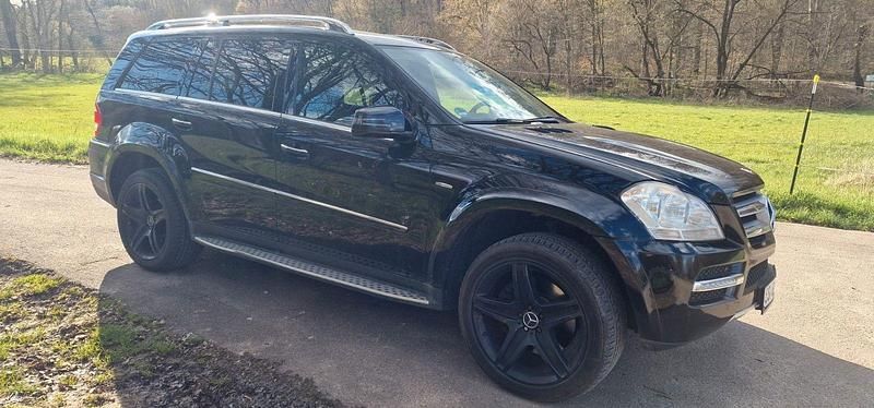 Gebraucht Mercedes GL350 224 PS (164 kW) 2012 Schwarz SUV