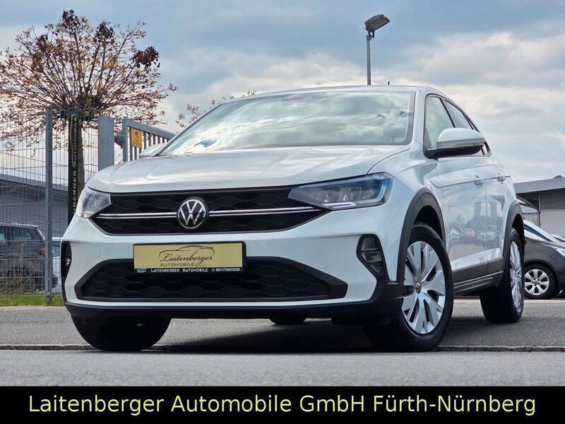 Weiß Gebraucht 2022 VW Taigo SUV | 15.990 € (Guter Preis) - Bild 1/4