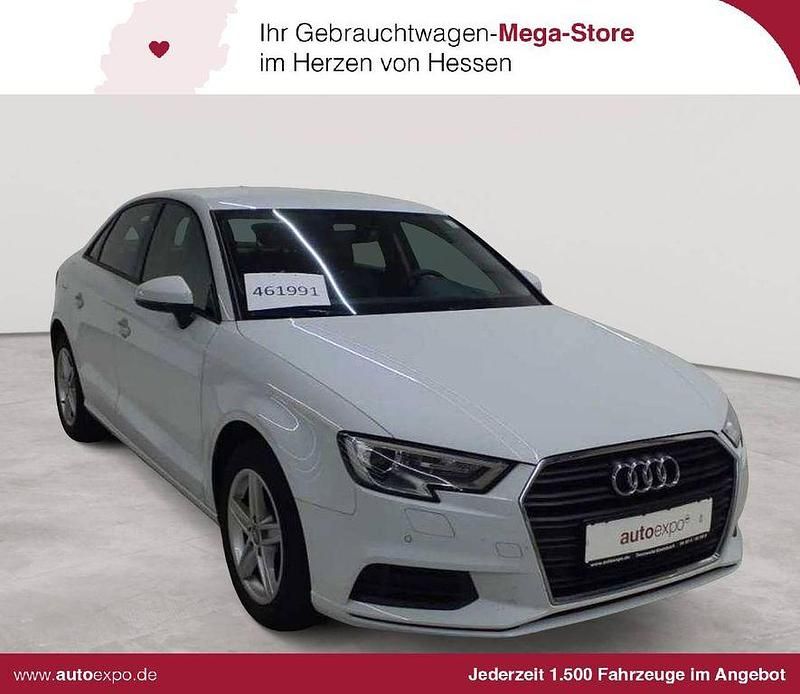 Weiß Gebraucht 2019 Audi A3 Limousine | 15.389 € (Fairer Preis) - Bild 1/4
