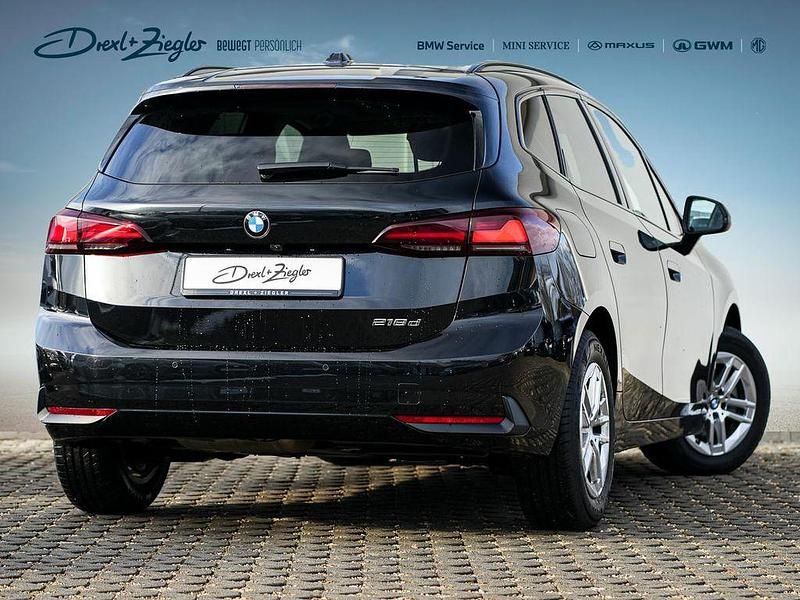 Gebraucht BMW 218 Active Tourer Performance 150 PS (110 kW) 2025 Saphirschwarzmetallic Van / Kleinbus
