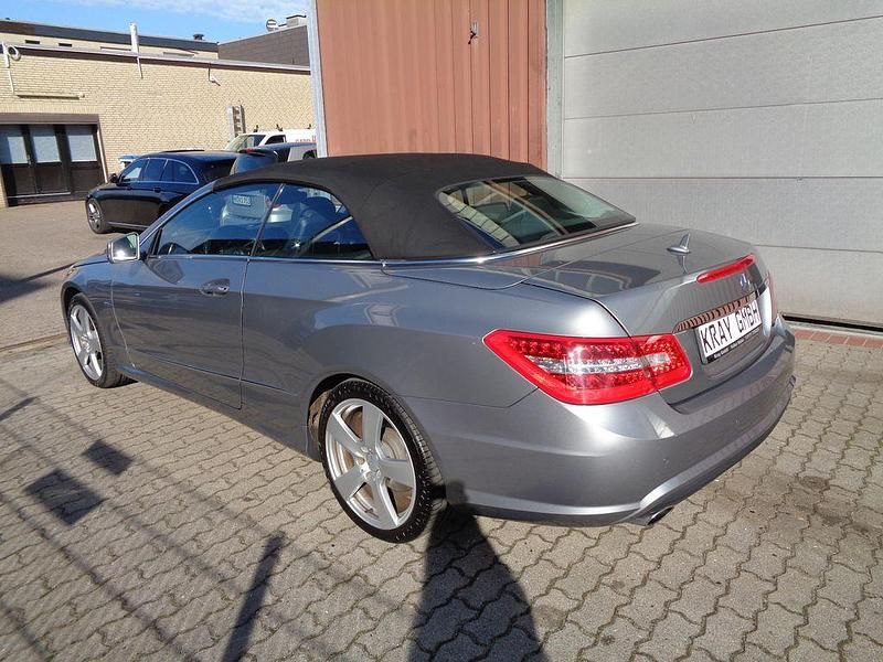 Gebraucht Mercedes E250 204 PS (150 kW) 2013 Grau Cabrio