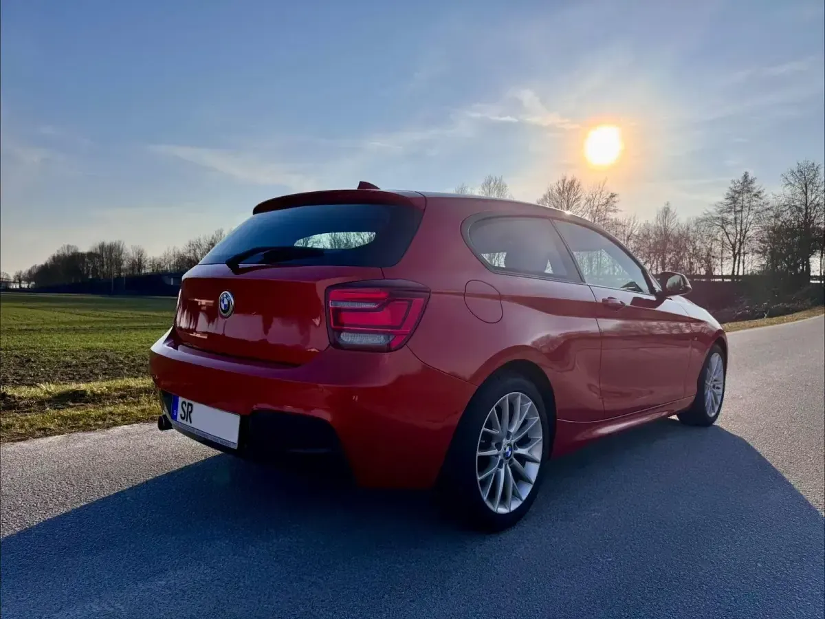 Gebraucht BMW 118 M Sport 143 PS (105 kW) 2014 Orange Kleinwagen
