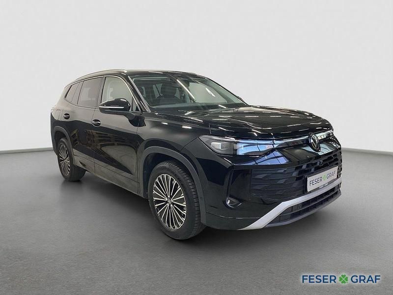 Gebraucht VW Tayron Life 150 PS (110 kW) 2025 Grenadillschwarz metallic SUV