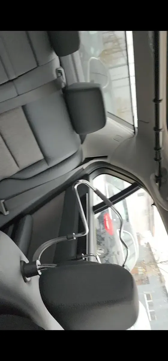Gebraucht Mercedes E200 Avantgarde 136 PS (100 kW) 2011 Braun Limousine
