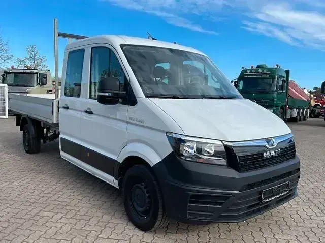 Second-hand MAN TGE 140 CP (102 kW) 2019 Alb Van