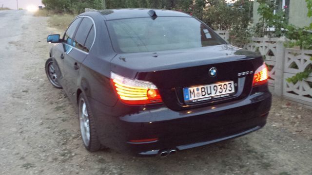 Gebraucht BMW 530 320 PS (235 kW) 2007 Blau metallic Limousine