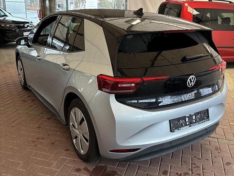 Gebraucht VW ID.3 Pro Performance 150 kW (204 PS) 2022 Scale silver metallic Kleinwagen