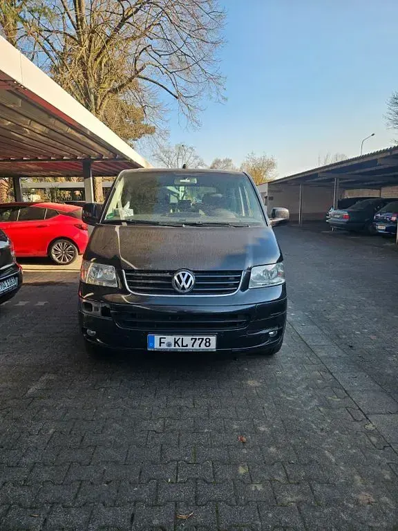Second-hand VW T5 174 CP (127 kW) 2005 Negru Van