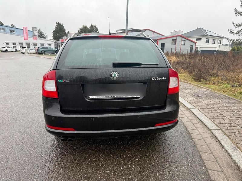 Gebraucht Skoda Octavia vRS 200 PS (147 kW) 2011 Schwarz Kombi